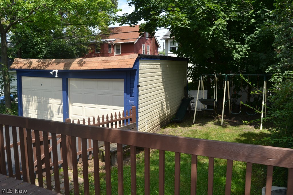 3389 Silsby Road Cleveland, OH 44118 - Photo 16 of 17 GARAGE