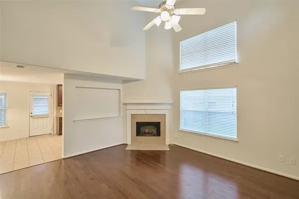 $2,250 | 12515 Lakeshore Drive, Montgomery, TX 77356