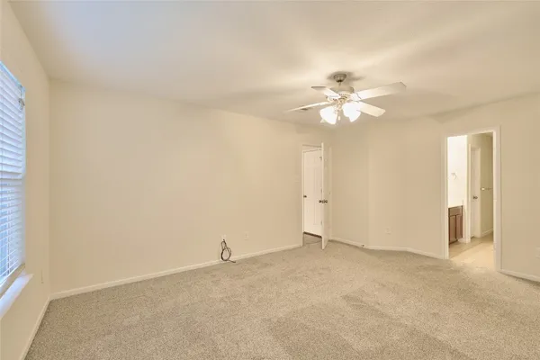 $2,250 | 12515 Lakeshore Drive, Montgomery, TX 77356