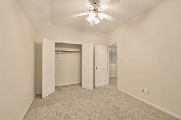 $2,250 | 12515 Lakeshore Drive, Montgomery, TX 77356