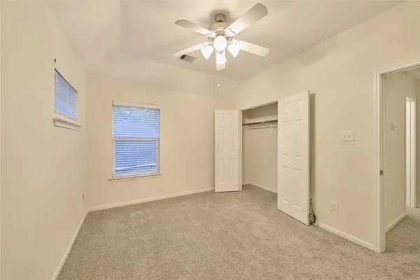 $2,250 | 12515 Lakeshore Drive, Montgomery, TX 77356
