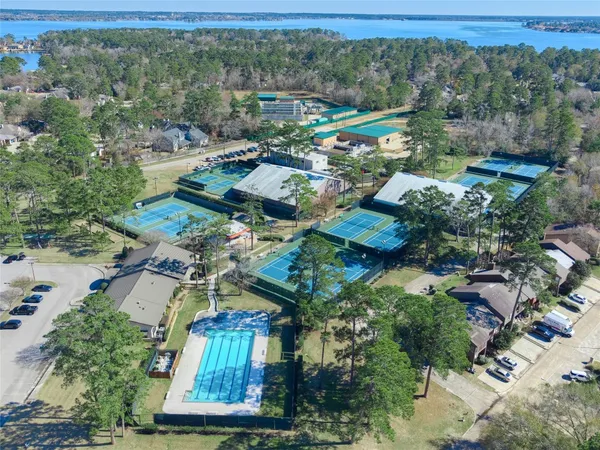 $2,250 | 12515 Lakeshore Drive, Montgomery, TX 77356