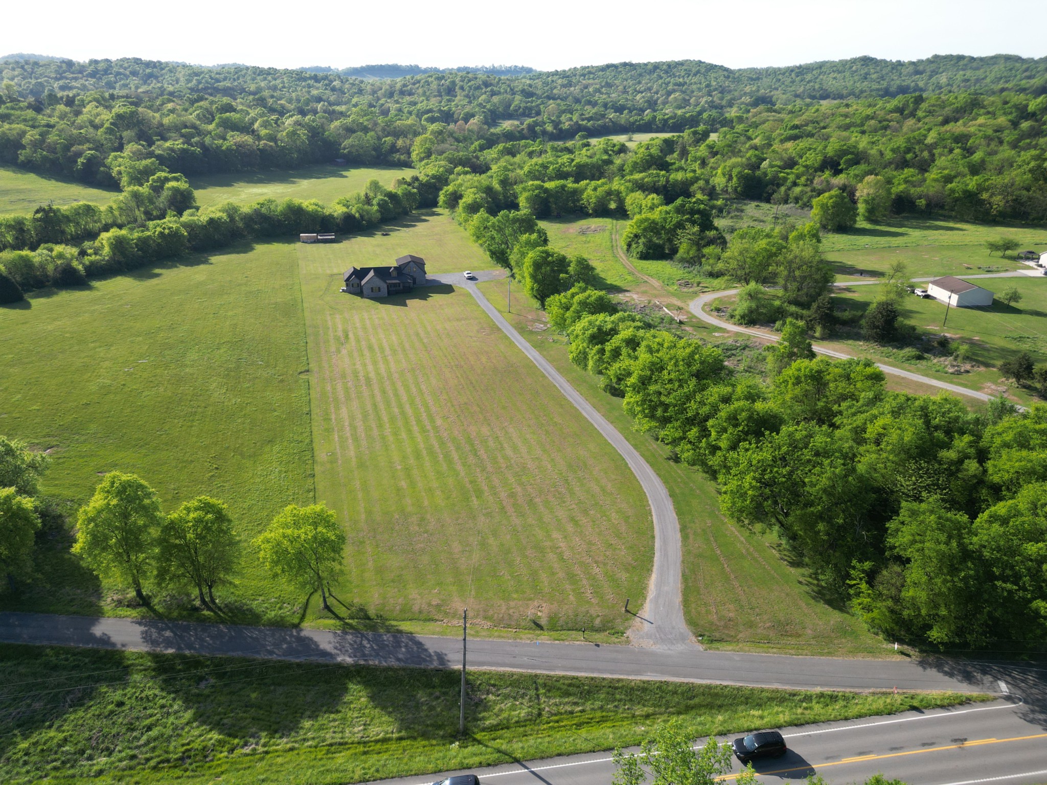 28 Henderson Road Lynchburg, TN 37352 - Photo 80 of 87 a view of a lake with a yard