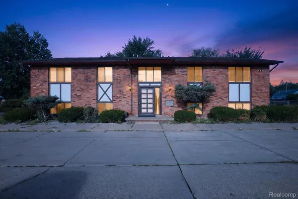 $1,125 | 228 West Hill Street, Davison, MI 48423