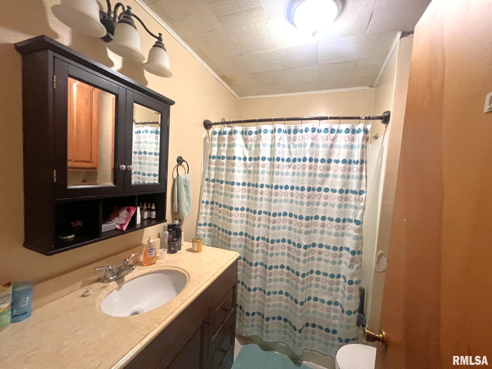 12563 Saraville Road Marion, IL 62959 - Photo 12 of 24