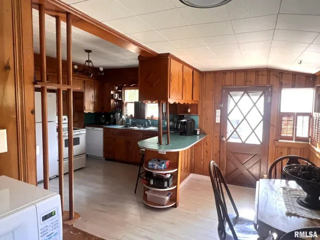 $125,000 | 12563 Saraville Road, Marion, IL 62959