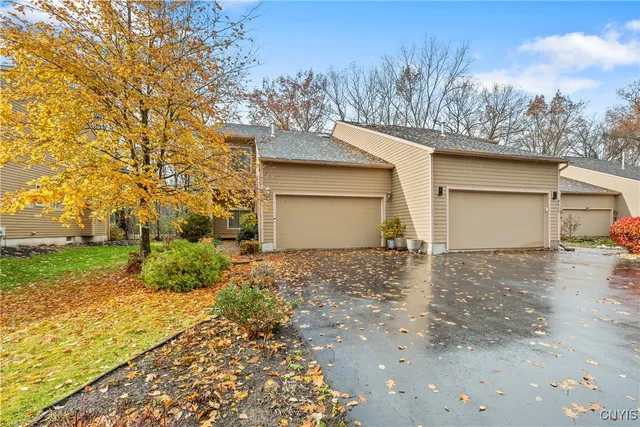 $2,000 | 8614 Wrenwood Circle, Lysander, NY 13027