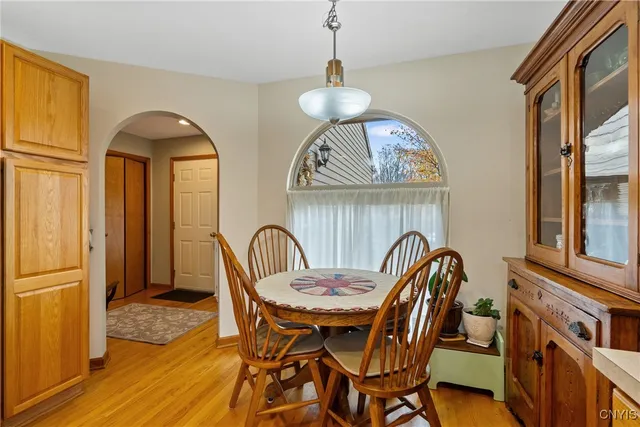 $2,000 | 8614 Wrenwood Circle, Lysander, NY 13027