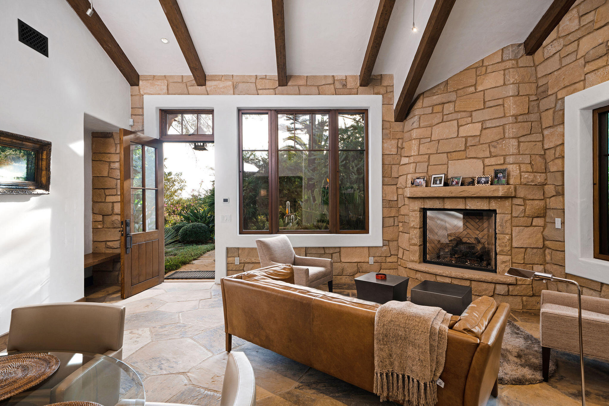 1074 Cold Spring Road Montecito, CA 93108 - Photo 12 of 20 Charming Guest House