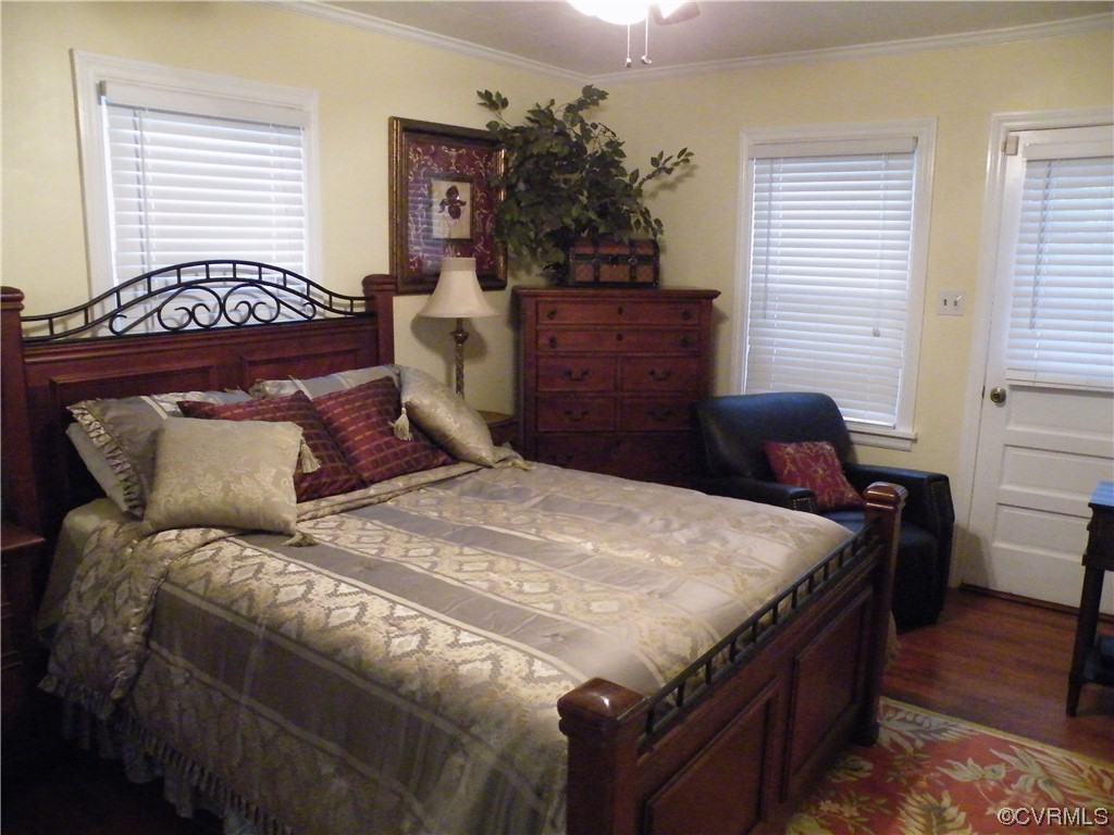 9120 Purdy Road Jarratt, VA 23867 - Photo 10 of 26 Primary bedroom.