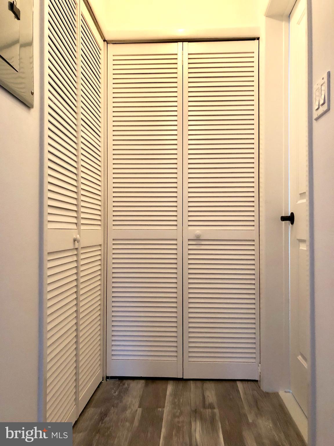 301 Trinity Court, Unit 10 Princeton, NJ 08540 - Photo 18 of 19 a view of a bathroom with a window