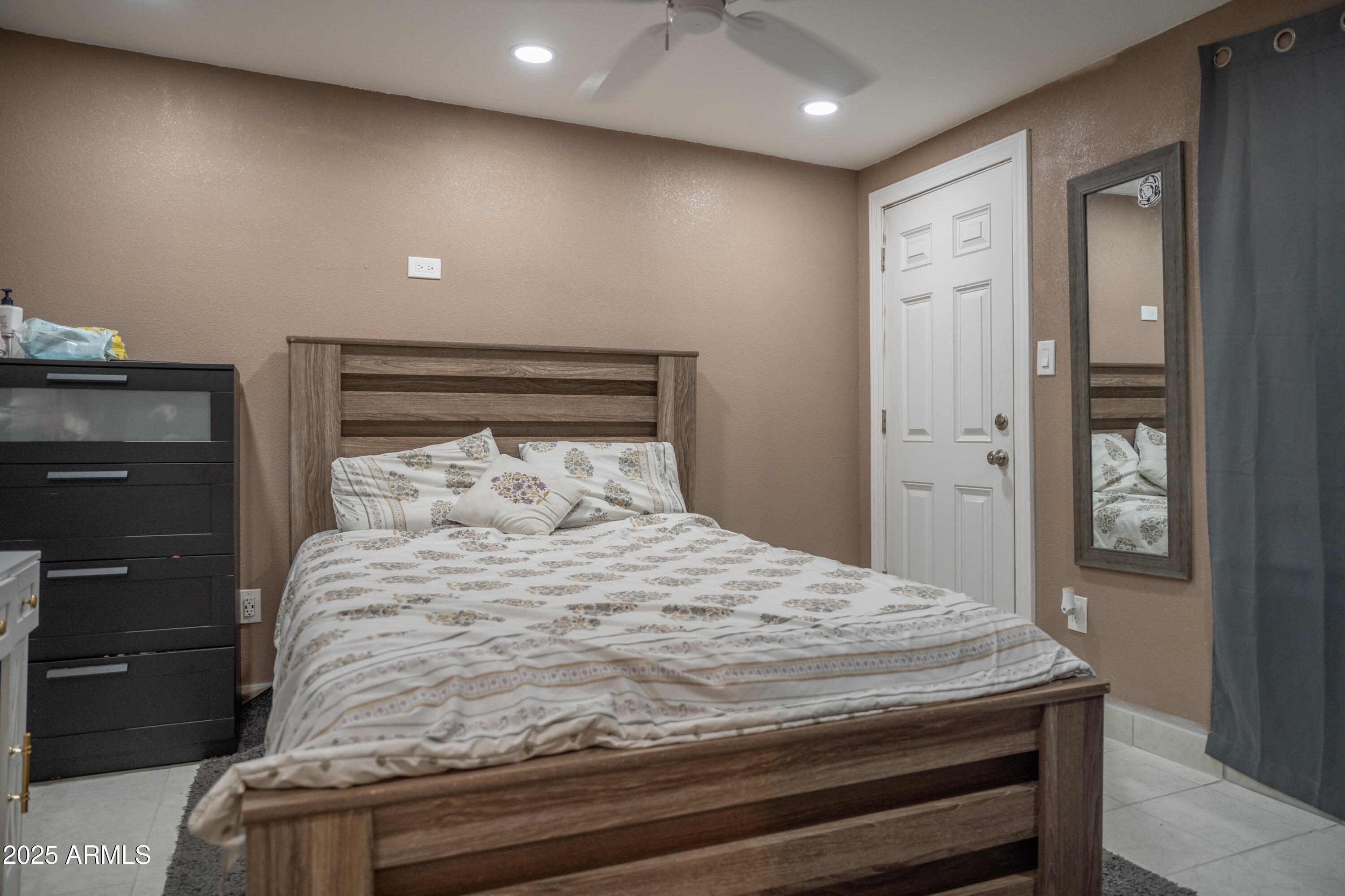 721 North 25th Street Mesa, AZ 85213 - Photo 28 of 43 DSC_1475