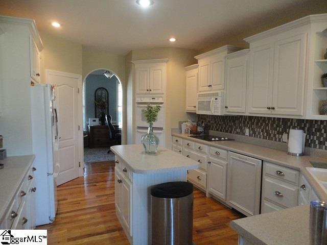 924 Johnson Road Easley, SC 29642 - Photo 12 of 26