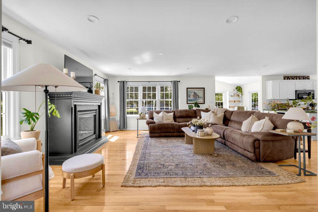 5616 Ryans Run Road East New Market, MD 21631 - Photo 12 of 57 Bright and inviting living space.