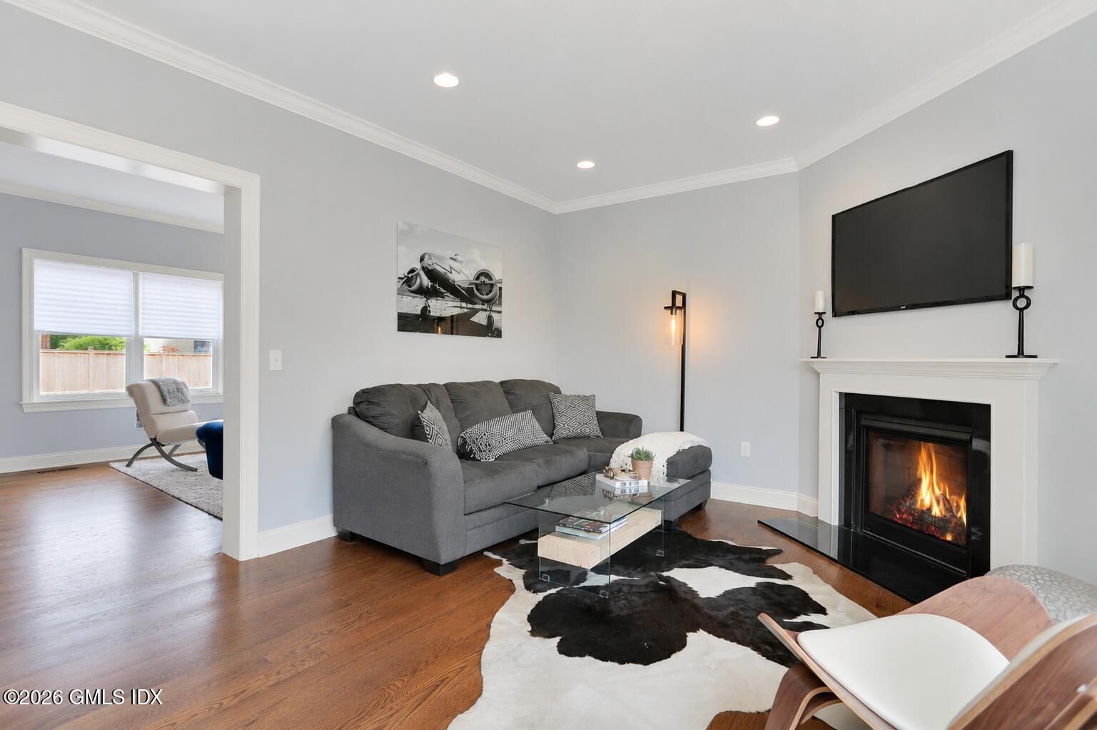 8 View Street, Unit 7 Greenwich, CT 06830 - Photo 6 of 26 View FR 7 & 9