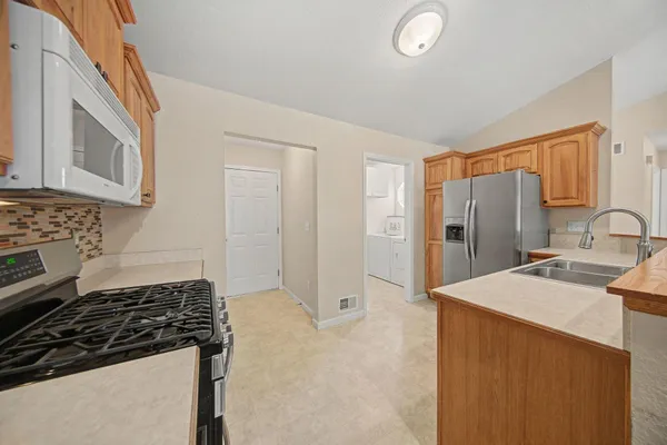 $219,000 | 120 Stoli Court, Onsted, MI 49265