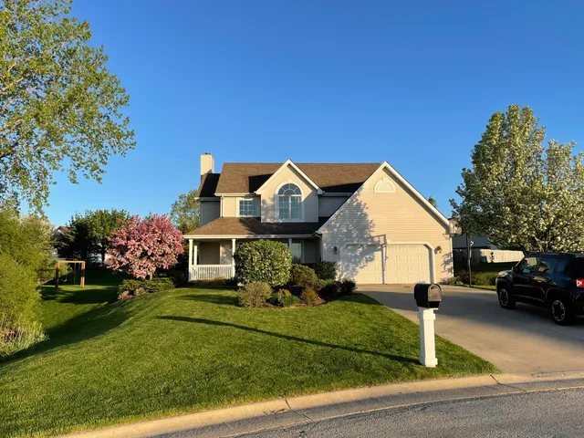 $479,900 | 9244 Auburn Court, Mount Pleasant, WI 53406