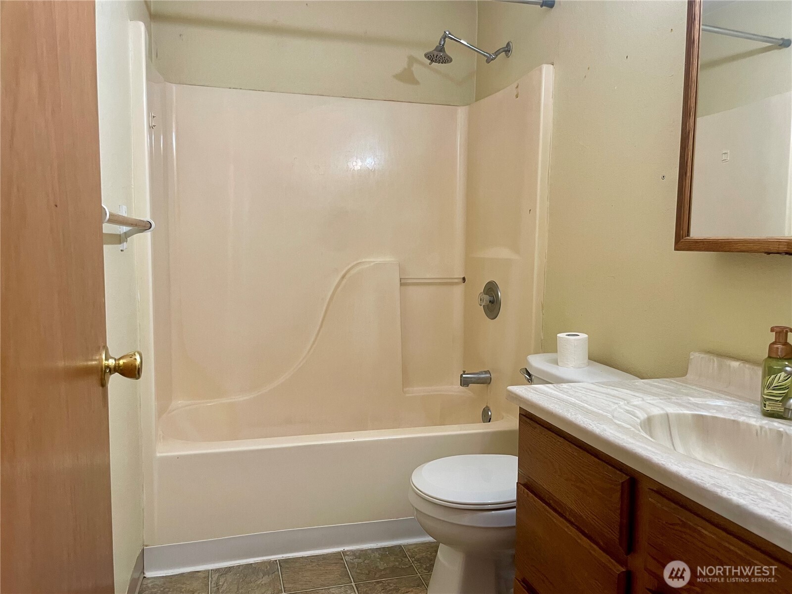 311 Cedar Court Winlock, WA 98596 - Photo 19 of 36