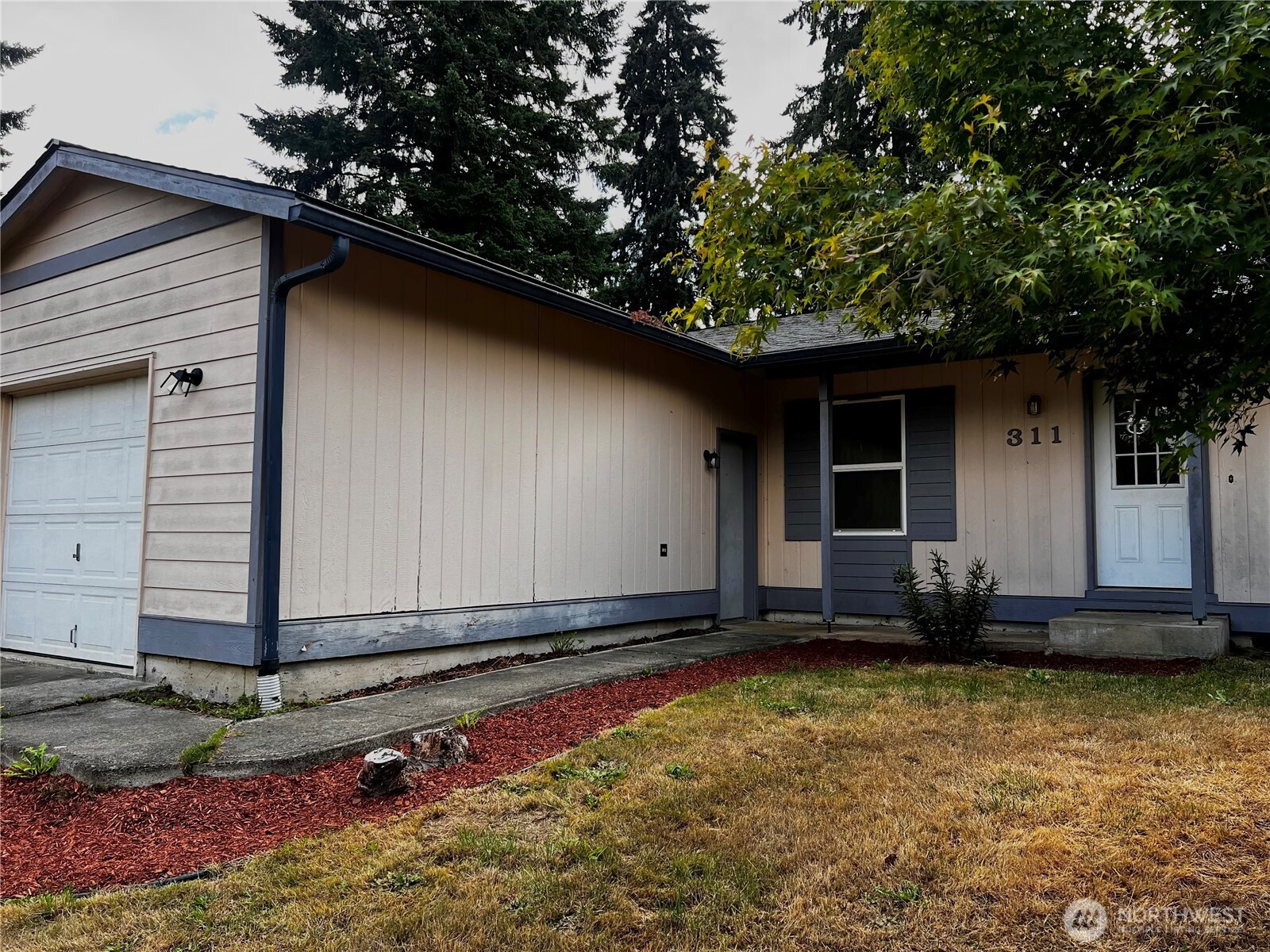 311 Cedar Court Winlock, WA 98596 - Photo 2 of 36