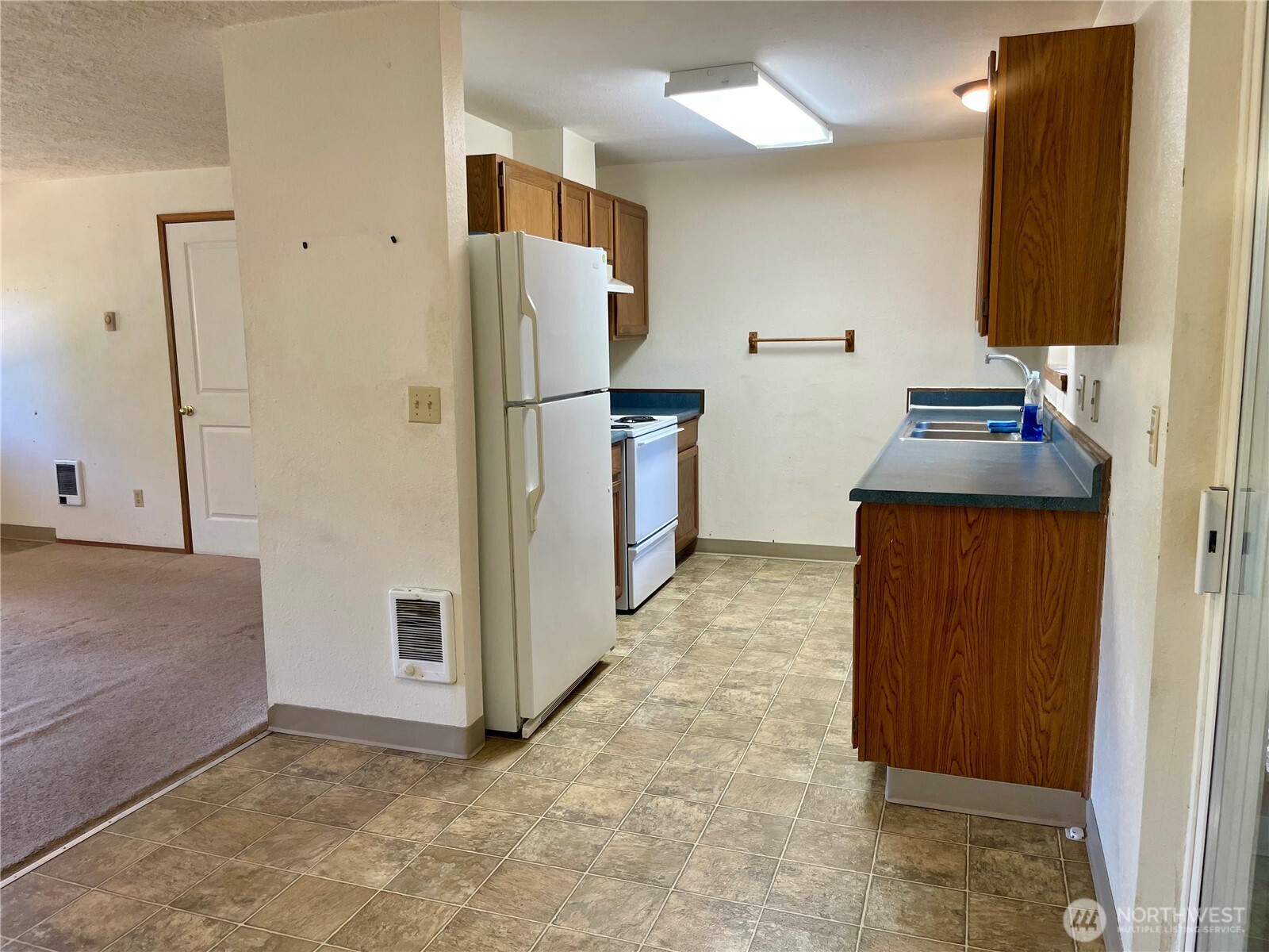 311 Cedar Court Winlock, WA 98596 - Photo 10 of 36