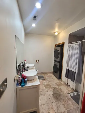 $300,000 | 7228 39th Street, Unit 2W, Lyons, IL 60534