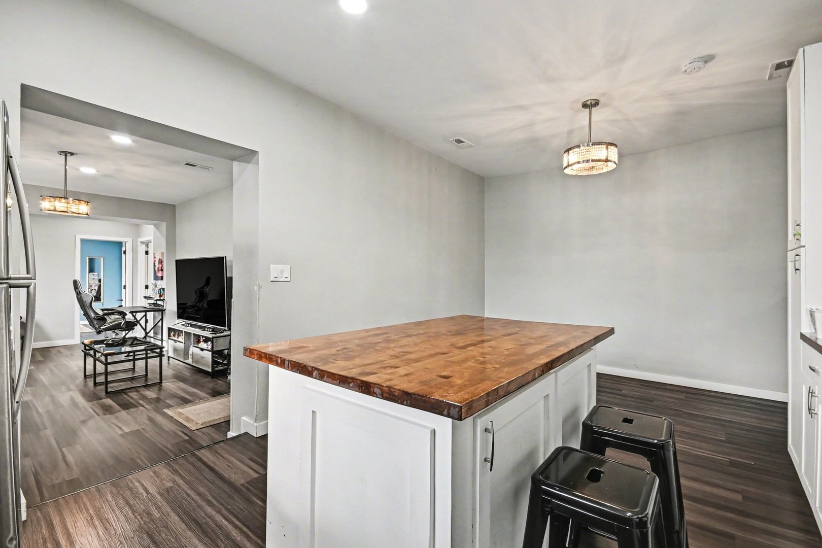 7228 39th Street, Unit 2W Lyons, IL 60534 - Photo 10 of 18