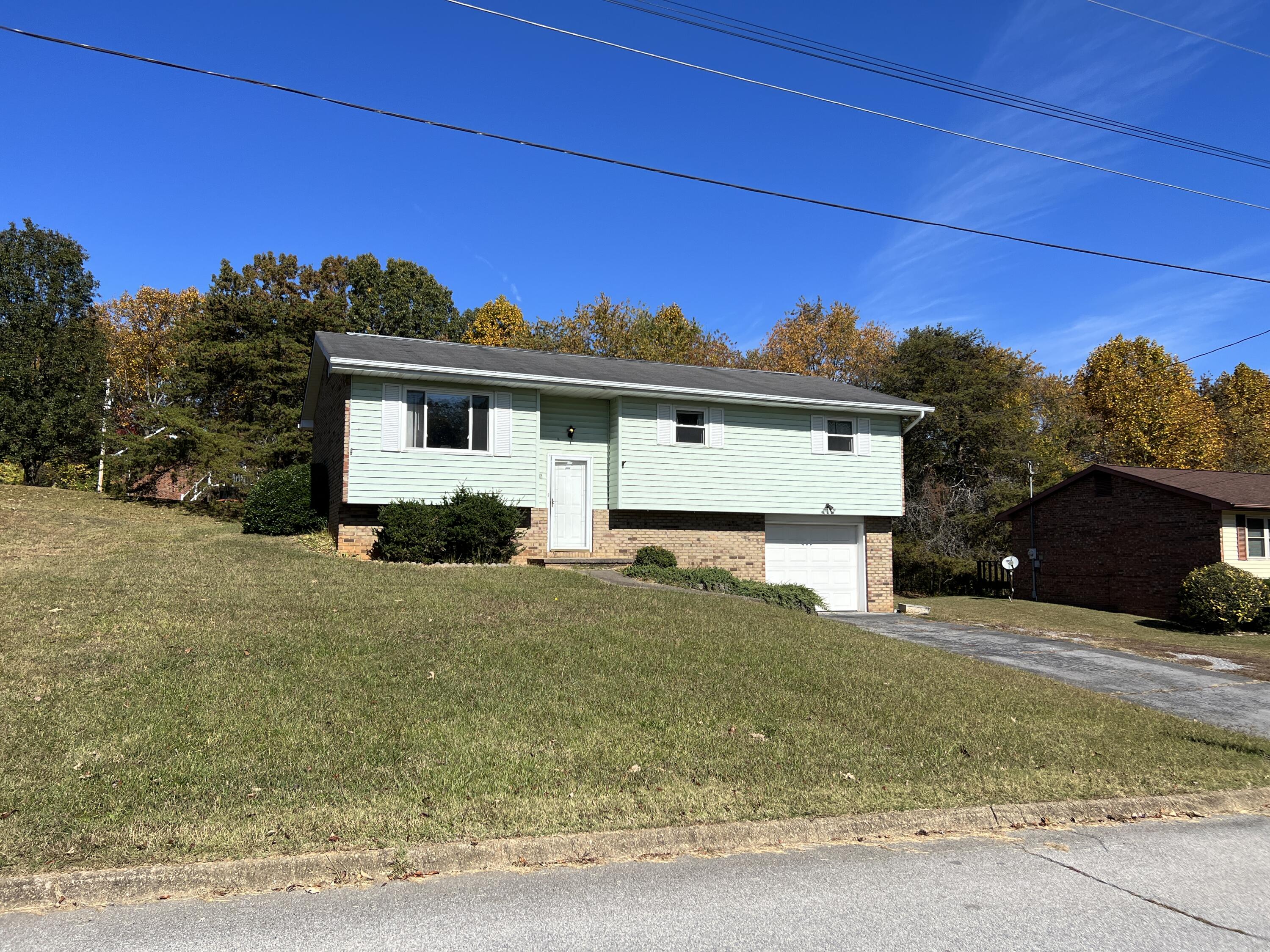936 Ragle Street Church Hill, TN 37642 - Photo 3 of 25 IMG_5288