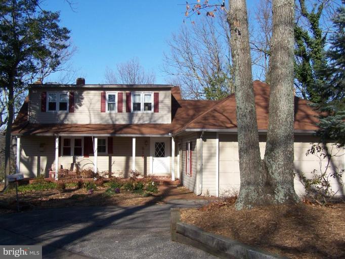 616 Tower Bank Road Severna Park, MD 21146 - Photo 1 of 19 circular driveway and 2 car garage