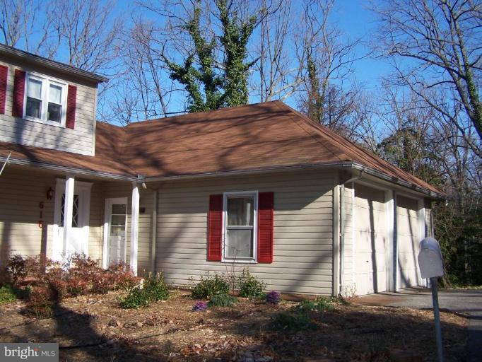 616 Tower Bank Road Severna Park, MD 21146 - Photo 2 of 19 front with 2 car garage