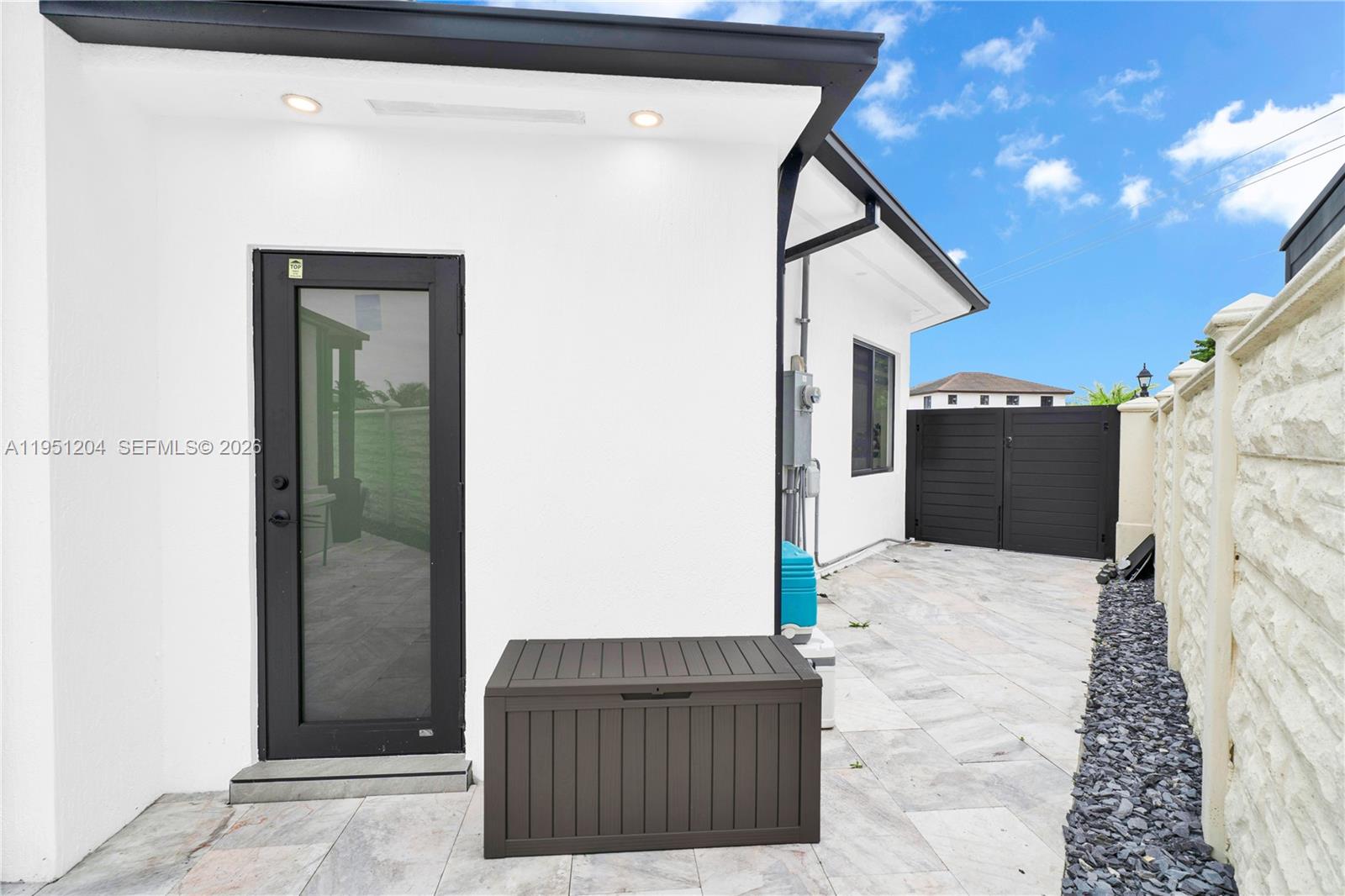 13341 Southwest 41st Street Miami, FL 33175 - Photo 40 of 52