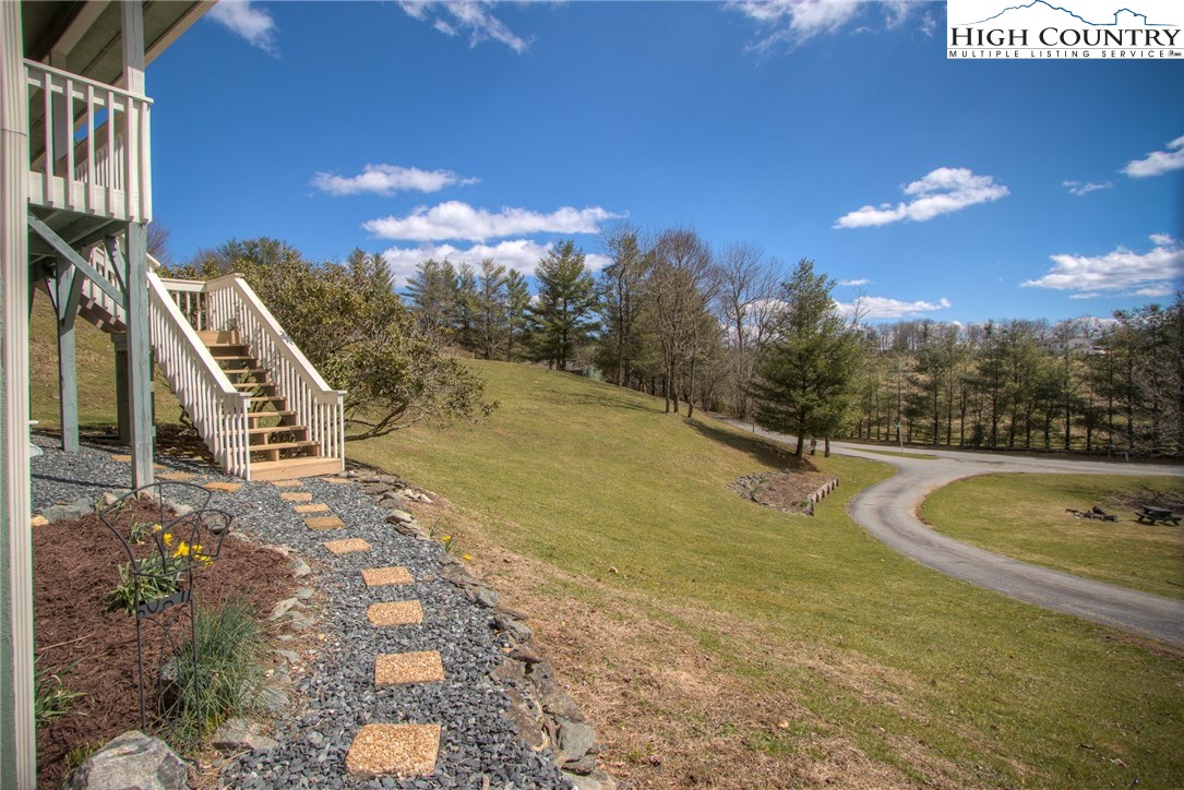 105 Slopes Court Boone, NC 28607 - Photo 5 of 22 Gallery Image 5