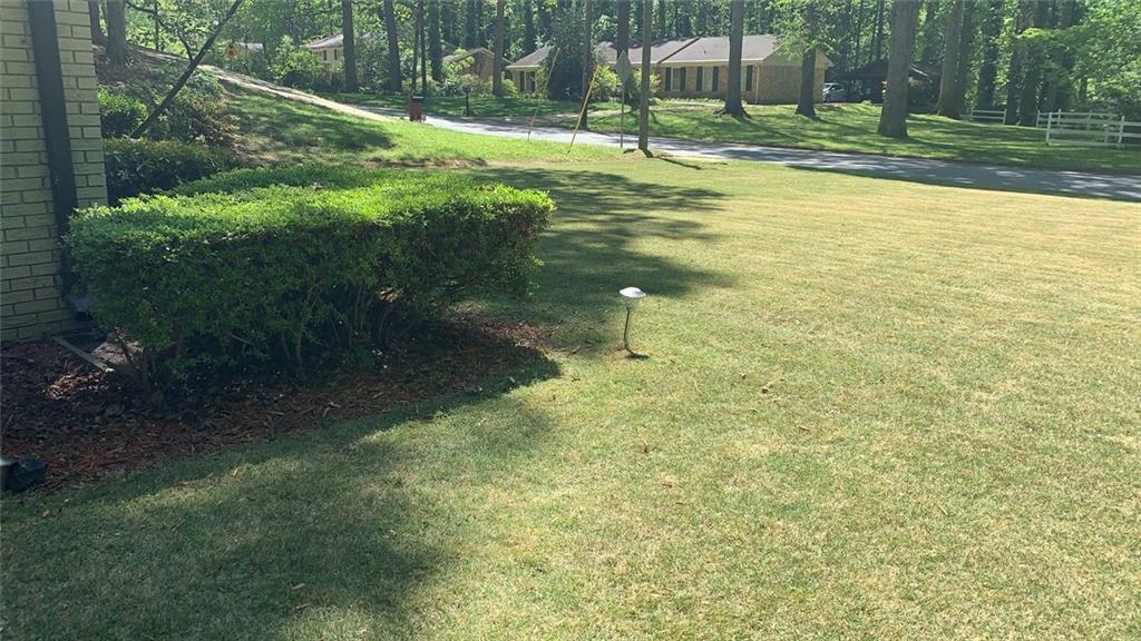 3629 Embry Circle Atlanta, GA 30341 - Photo 9 of 96