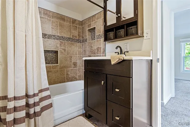 $2,750 | 6 Wilbur Road, New Hartford, NY 13413