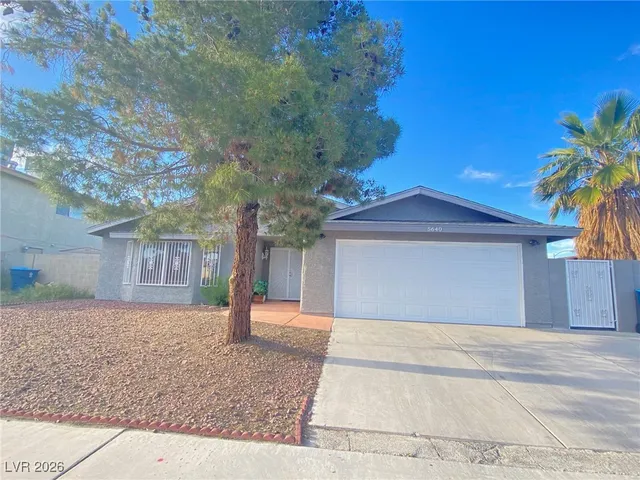 $2,050 | 5640 Maceta Avenue, Las Vegas, NV 89103