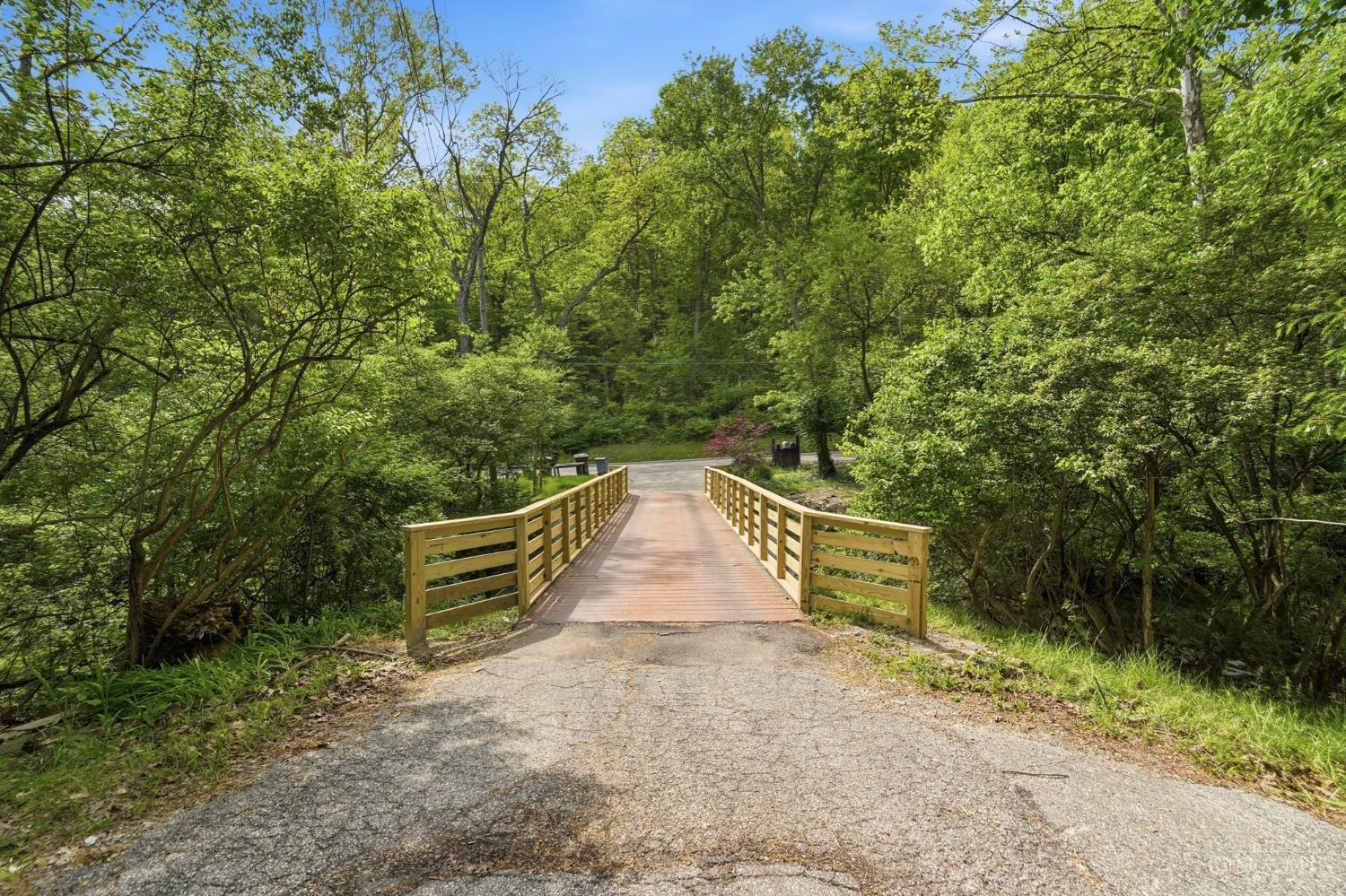 454 8 Mile Road Cincinnati, OH 45255 - Photo 72 of 77