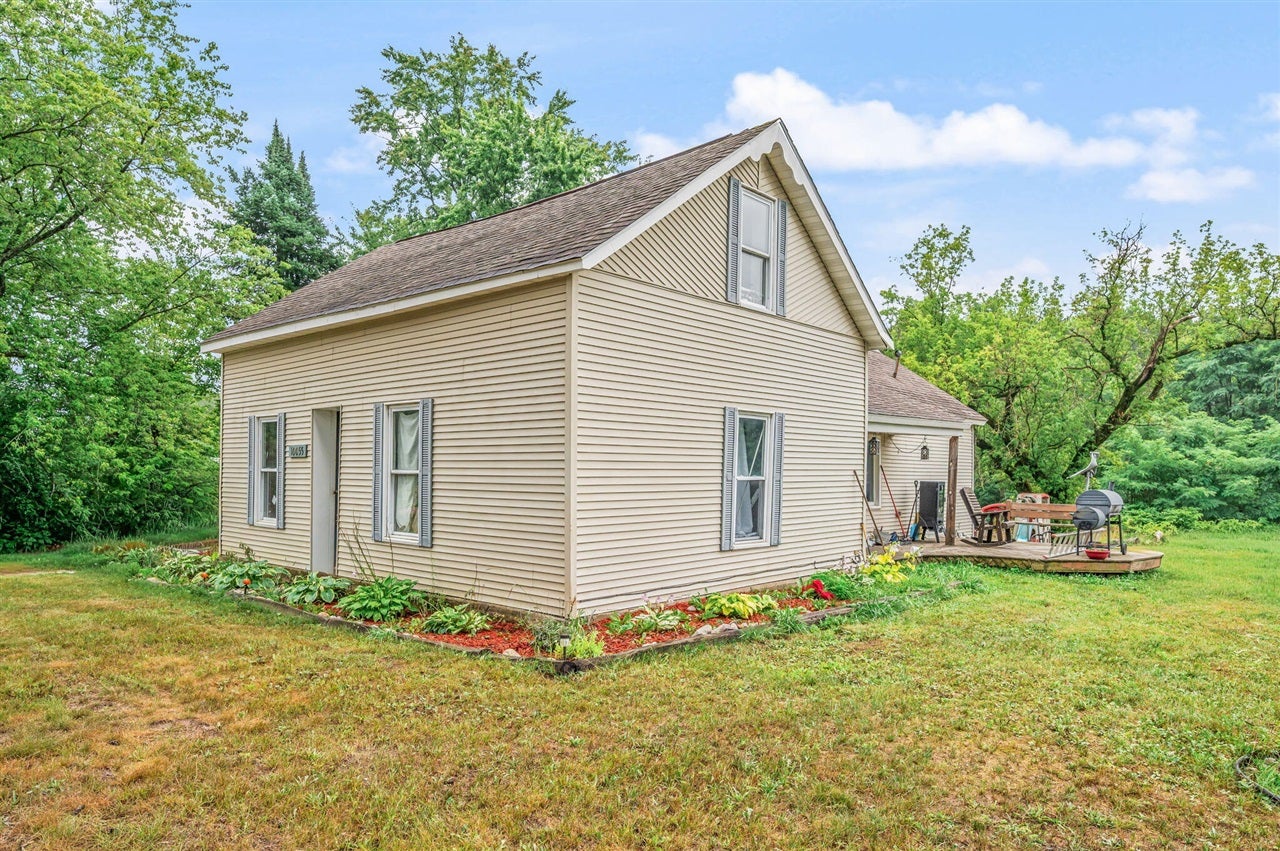 10055 8 Mile Road Evart, MI 49631 - Photo 18 of 30 Gallery Image 18