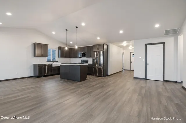 $649,000 | 12182 North Lennon Lane, Rathdrum, ID 83858