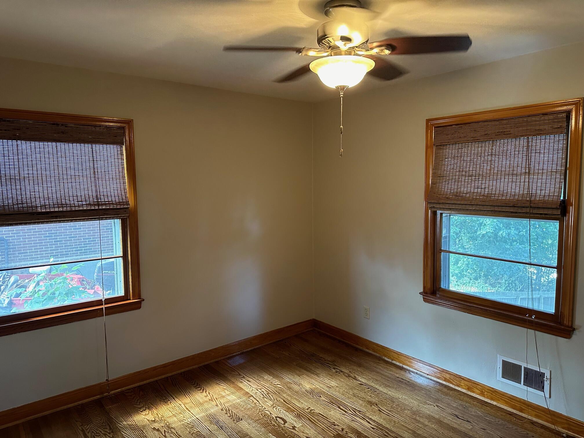 4403 Glenn Ridge Road Northwest Roanoke, VA 24017 - Photo 16 of 25 Bedroom 3