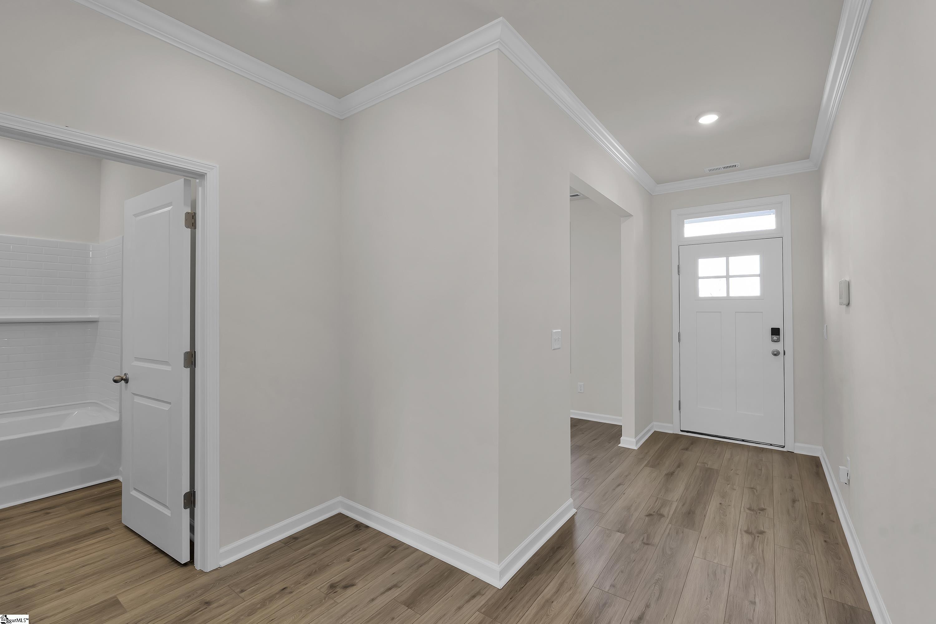 164 Hunter Ridge Drive Boiling Springs, SC 29316 - Photo 4 of 33 Gallery Image 4