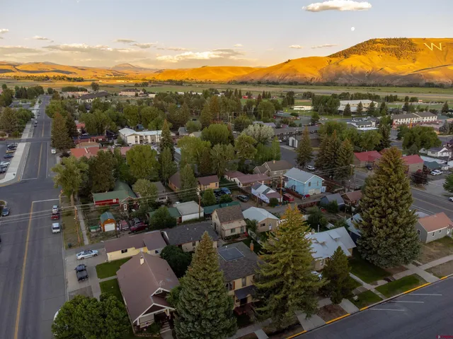 $1,507,500 | 216 North Taylor Street, Gunnison, CO 81230