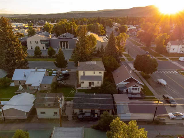 $1,507,500 | 216 North Taylor Street, Gunnison, CO 81230