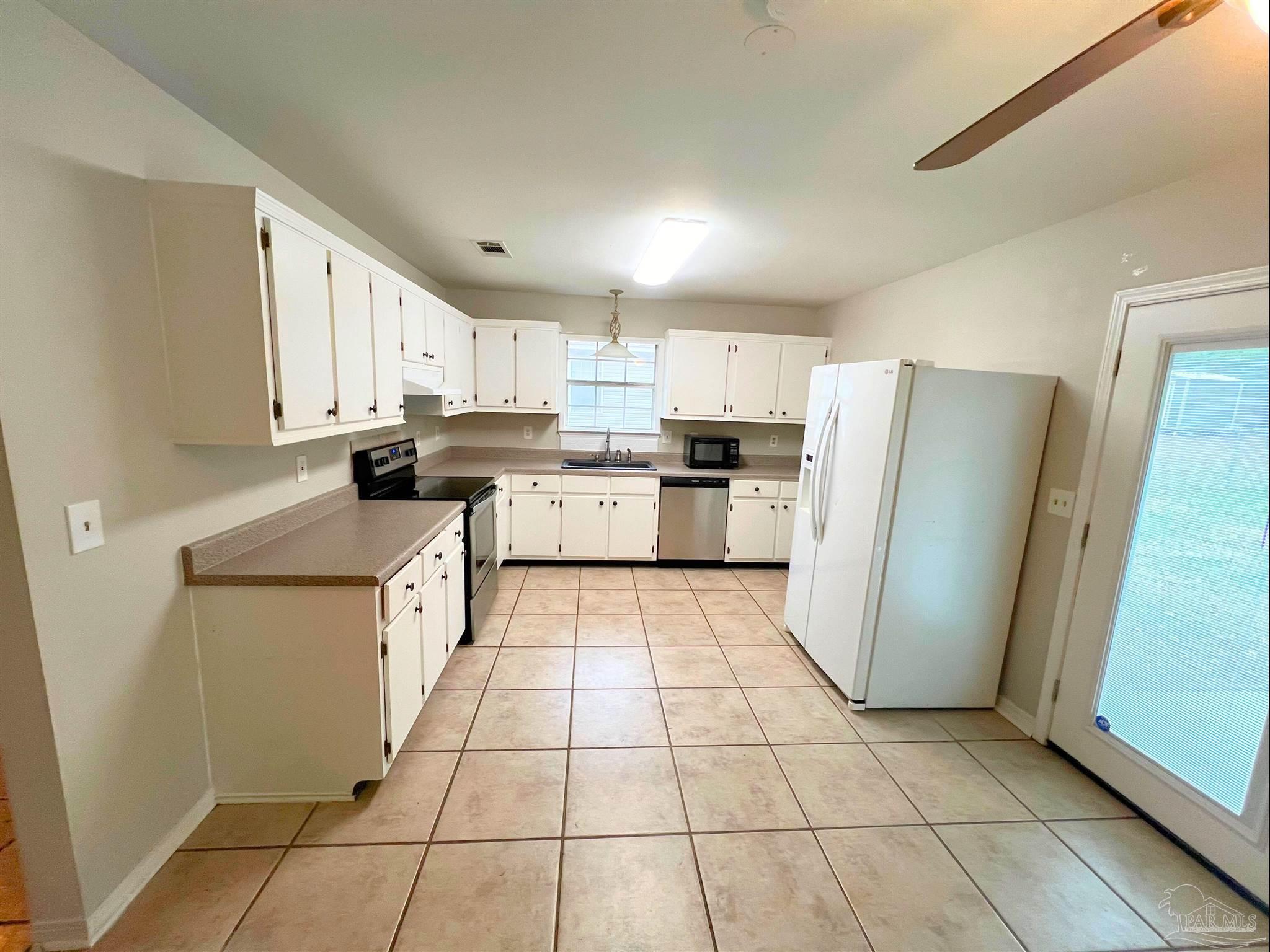 5348 Windham Road Milton, FL 32570 - Photo 2 of 21