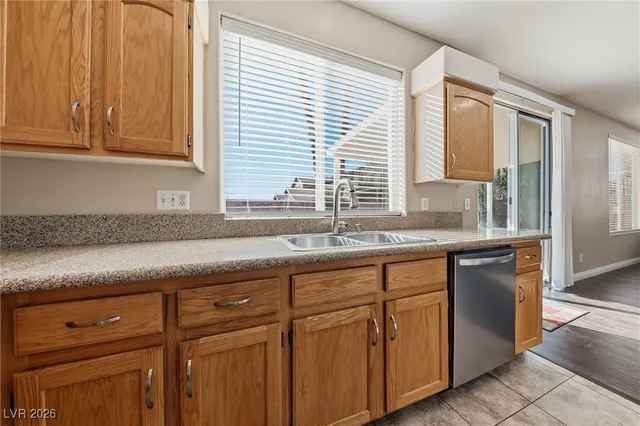 $2,895 | 8061 Yellow Daisy Avenue, Las Vegas, NV 89147