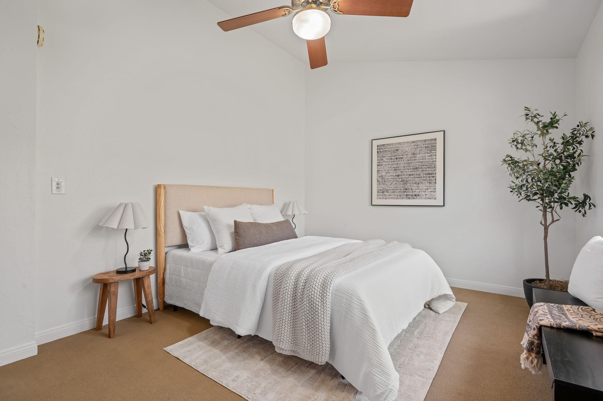 2012 Castillo Street, Unit B Santa Barbara, CA 93105 - Photo 19 of 21 19-Bedroom 2