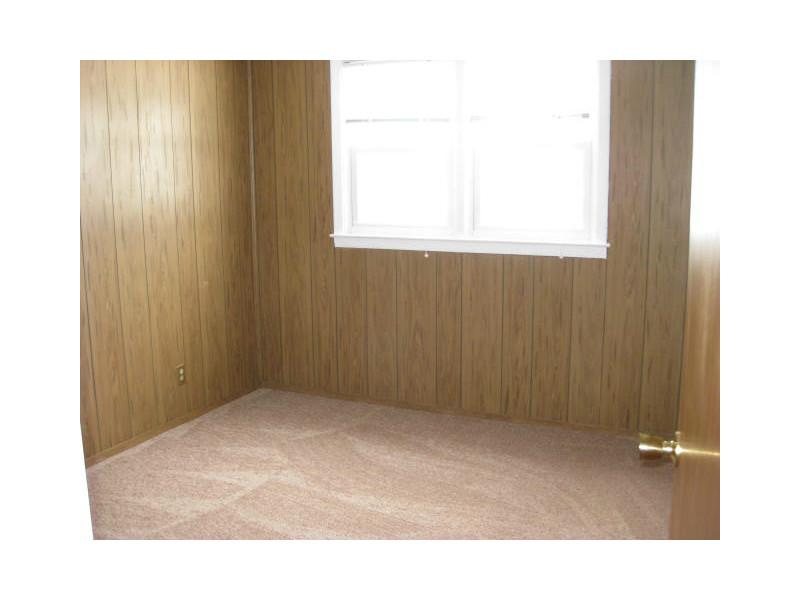 110 Duncan Road Warwick, RI 02886 - Photo 10 of 14 Bedroom.
