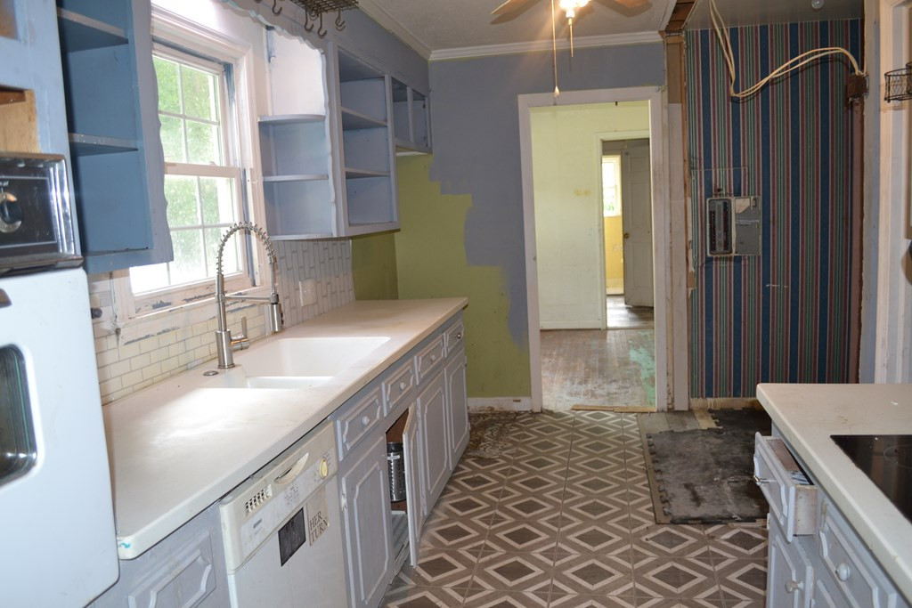 253A State Rd S-28-859 Camden, SC 29020 - Photo 24 of 60 Gallery Image 24