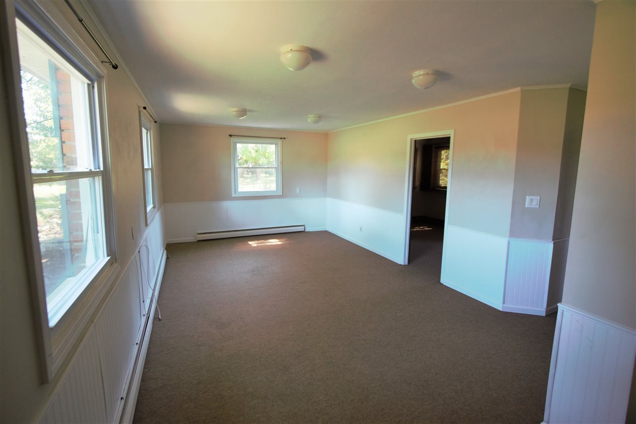7529 Auburn Road Fort Wayne, IN 46825 - Photo 11 of 18 Gallery Image 11