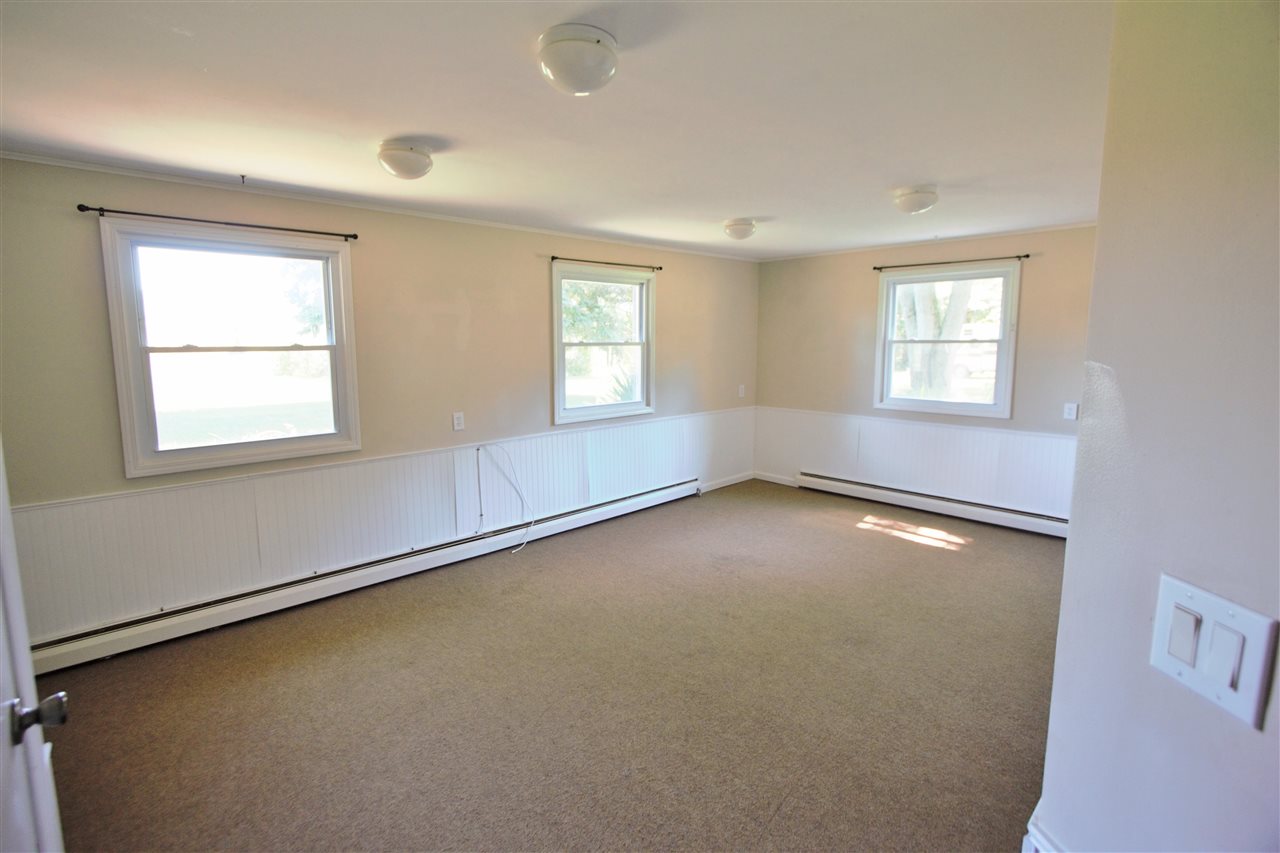7529 Auburn Road Fort Wayne, IN 46825 - Photo 5 of 18 Gallery Image 5