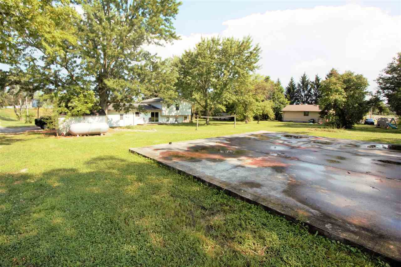 7529 Auburn Road Fort Wayne, IN 46825 - Photo 9 of 18 Gallery Image 9