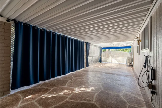 a view of a yard with a fountain